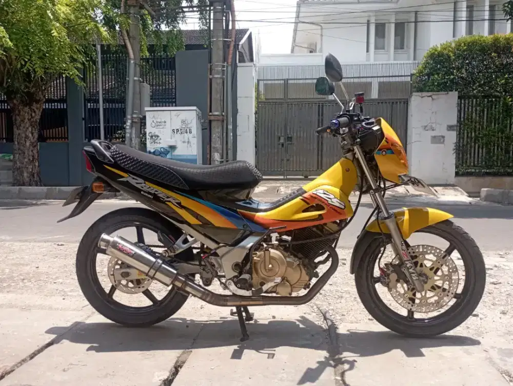 Suzuki Raider CBU 2004 Thailand istimewa Low Km