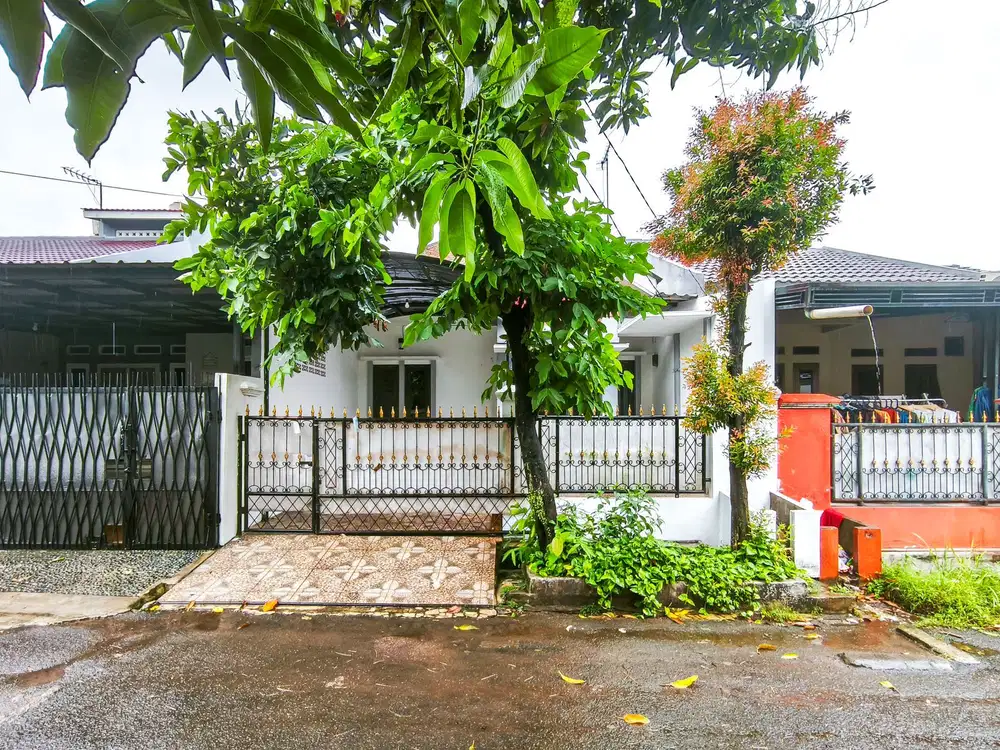 Rumah 15 menit ke Living World Kota Wisata SHM Dibantu KPR J-36644
