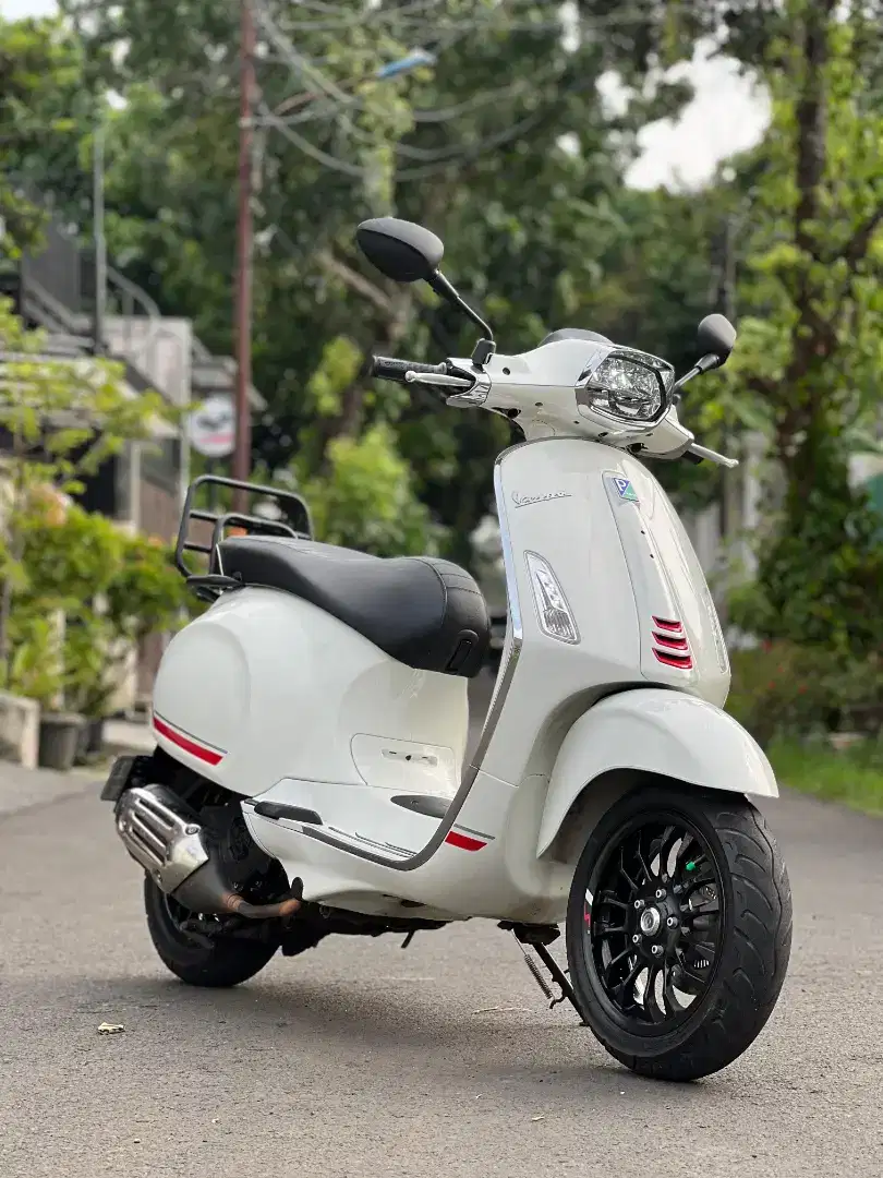 Vespa sprint 2022 km 5000 ( justin gts gtv lx primavera django )