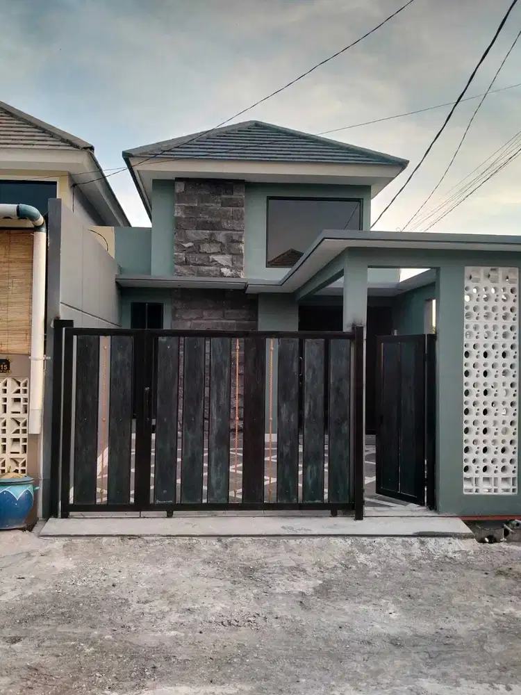 Rumah hook murah 300jtan lokasi mepet pakal surabaya