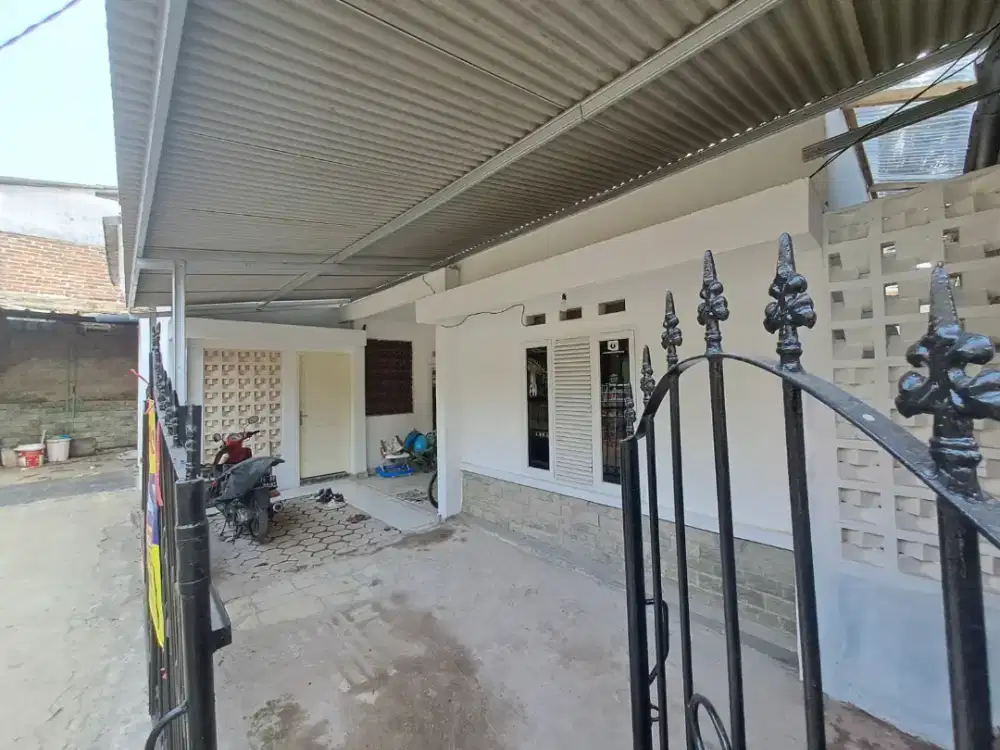 Rumah Siap Huni di Jl Sungai Cisaranten Kulon Arcamanik