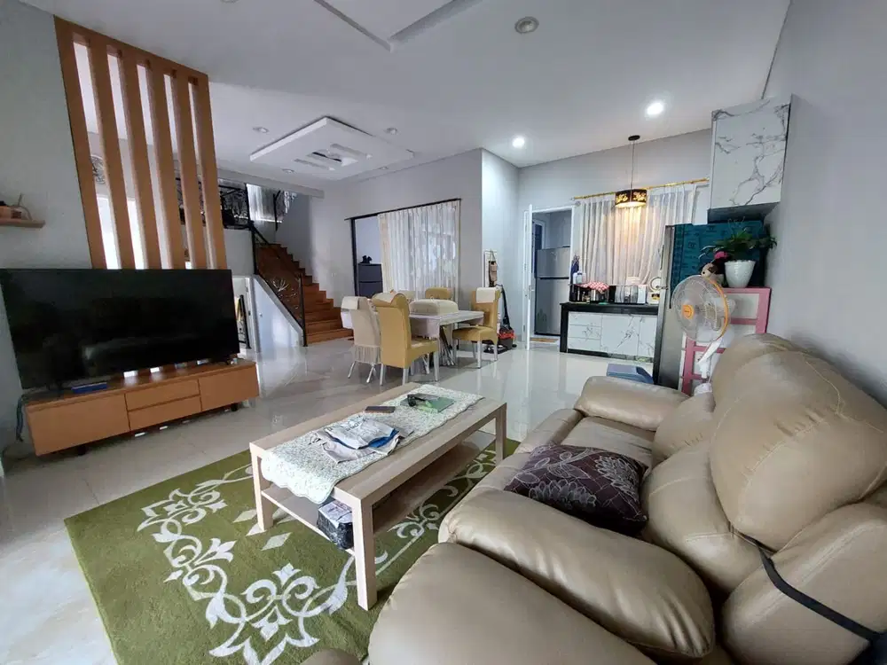 Rumah Foresta Cluster Albera Hook View taman cakep Posisi Hook