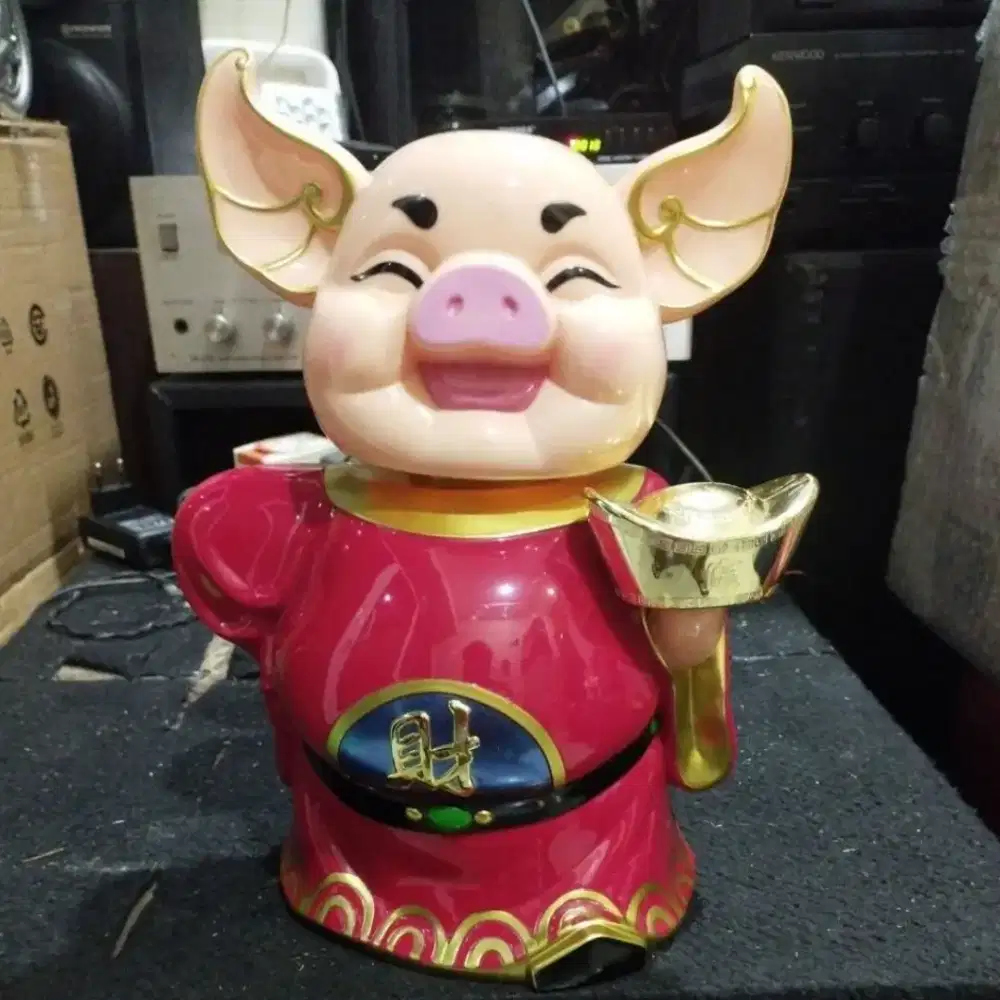 Pajangan rumah babi pembawa keberuntungan dan hoki china Chinese