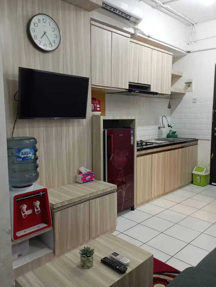 Disewakan 2 bed room furnish lantai rendah