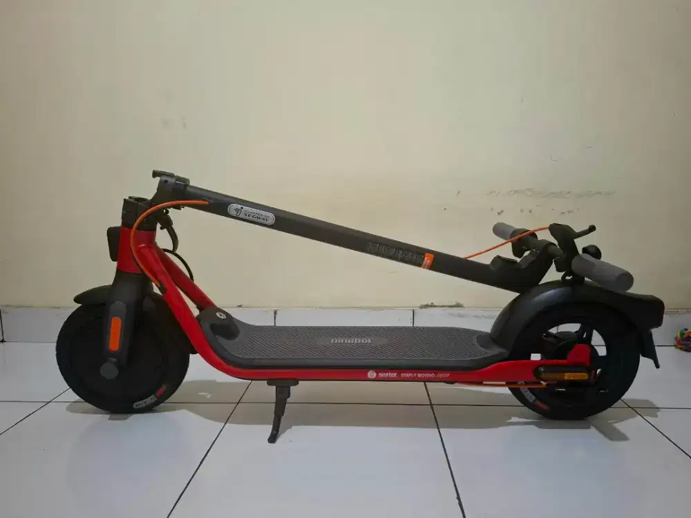 Segway Ninebot KickScooter D28
