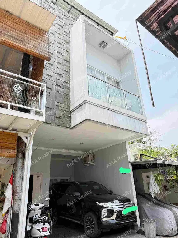 Rumah cantik minimalis Full Furnish di Jakarta Timur