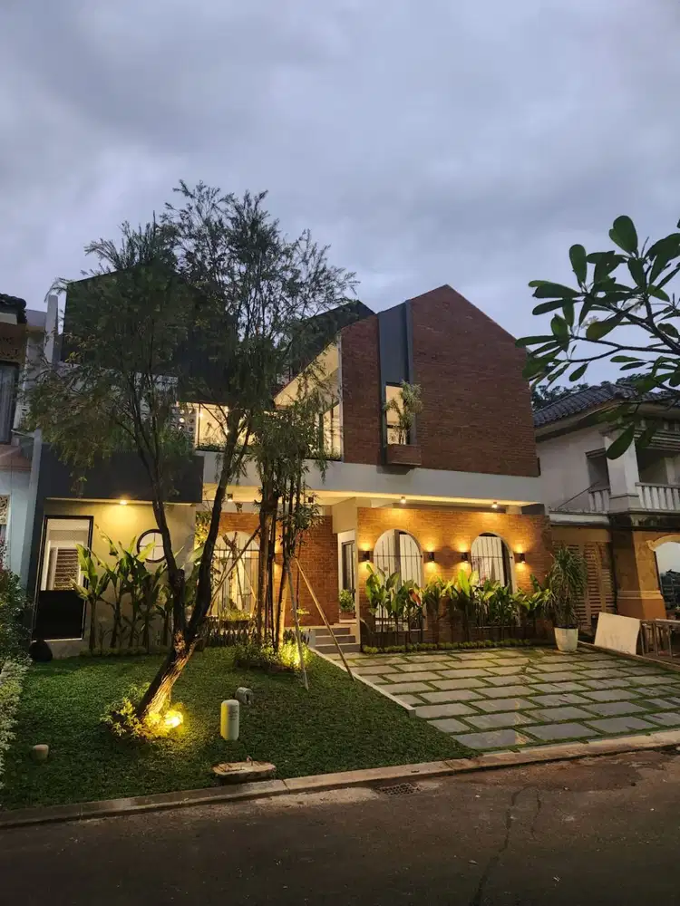 DIJUAL RUMAH DI THE GREEN BSD