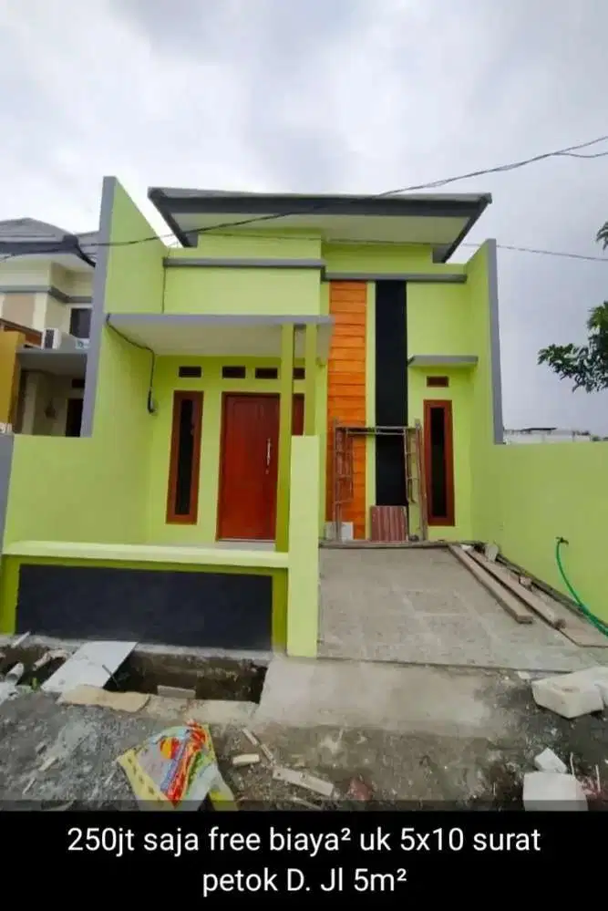 Rumah 250jt siap huni. lokasi 5 menit SMPN 14 BENOWO