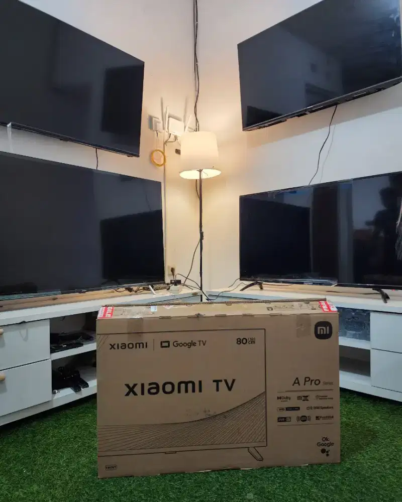 XIAOMI GOOGLE TV 32 INCH , LENGKAP FULLSET , Seperti Baru , LIKE NEW