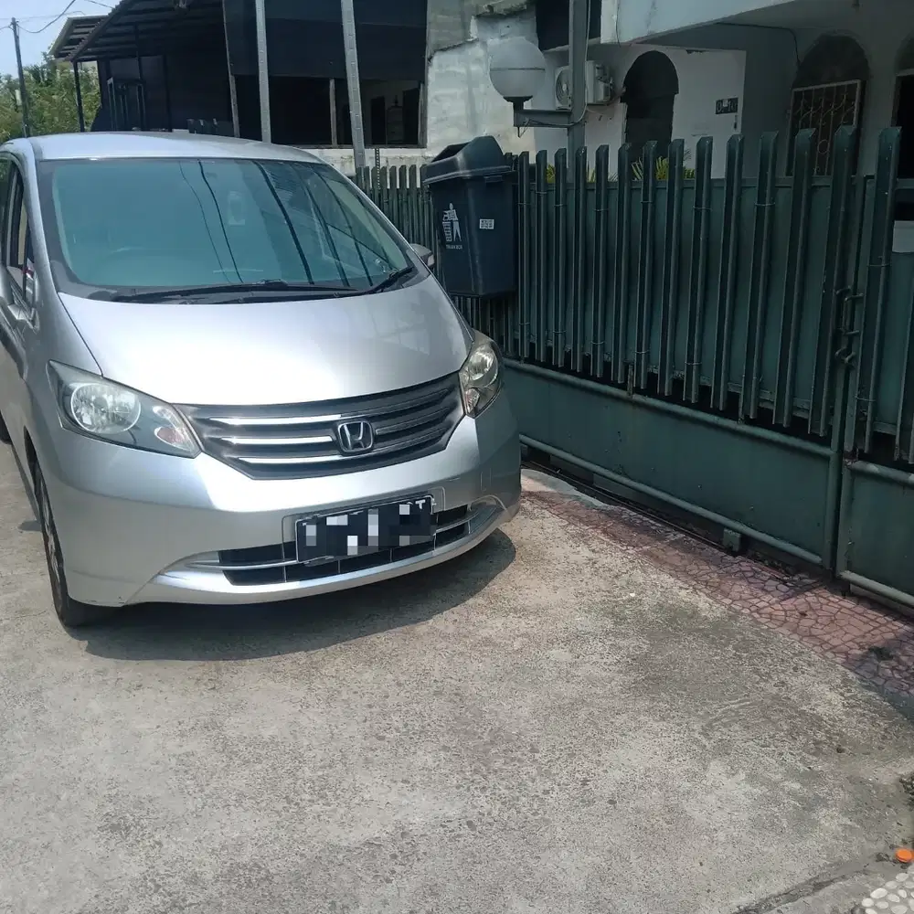 Honda Freed PSD 2012 matic