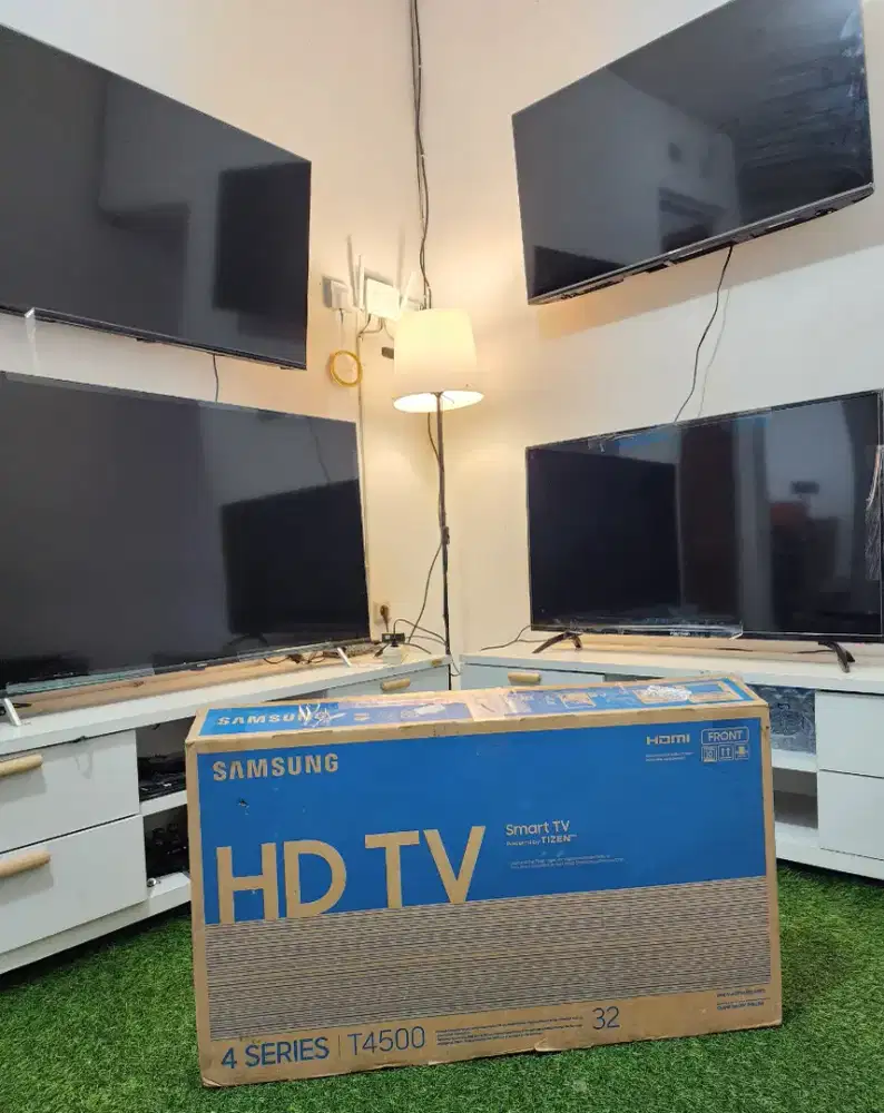 SAMSUNG SMART TV 32 INCH , LENGKAP FULLSET , Seperti Baru , LIKE NEW
