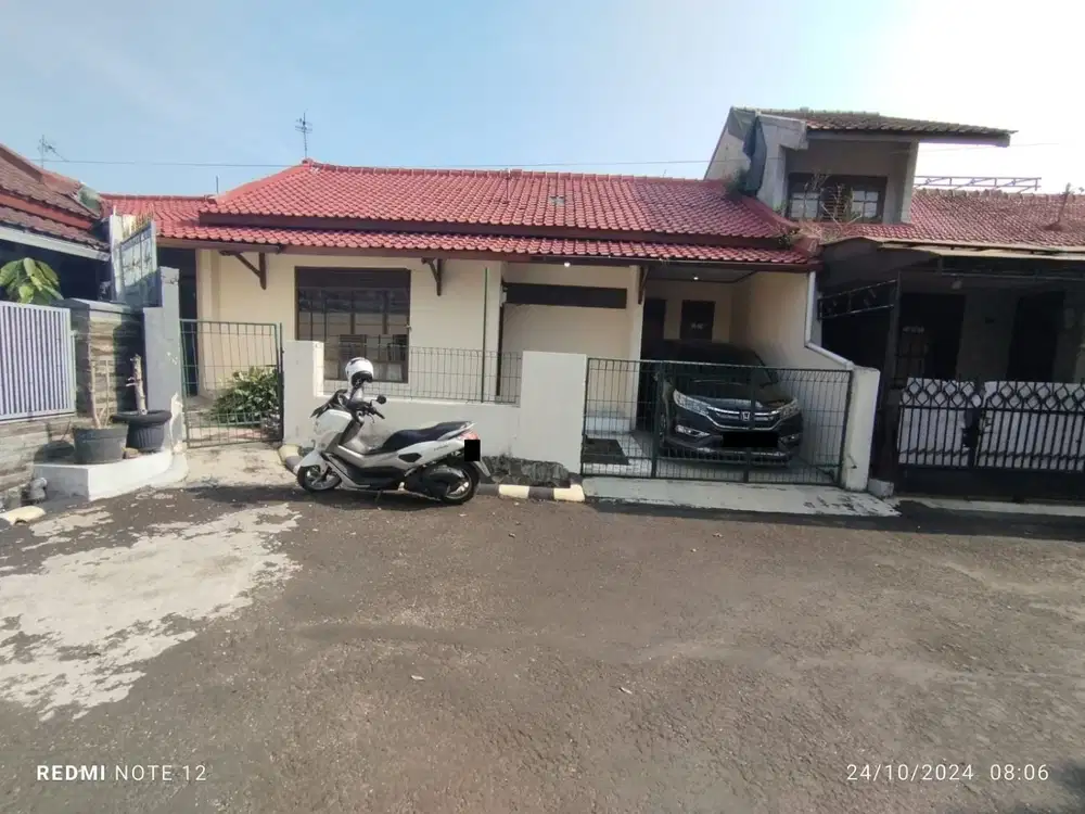 Rumah dengan Harga Dibawah NJOP di Kopo Elok