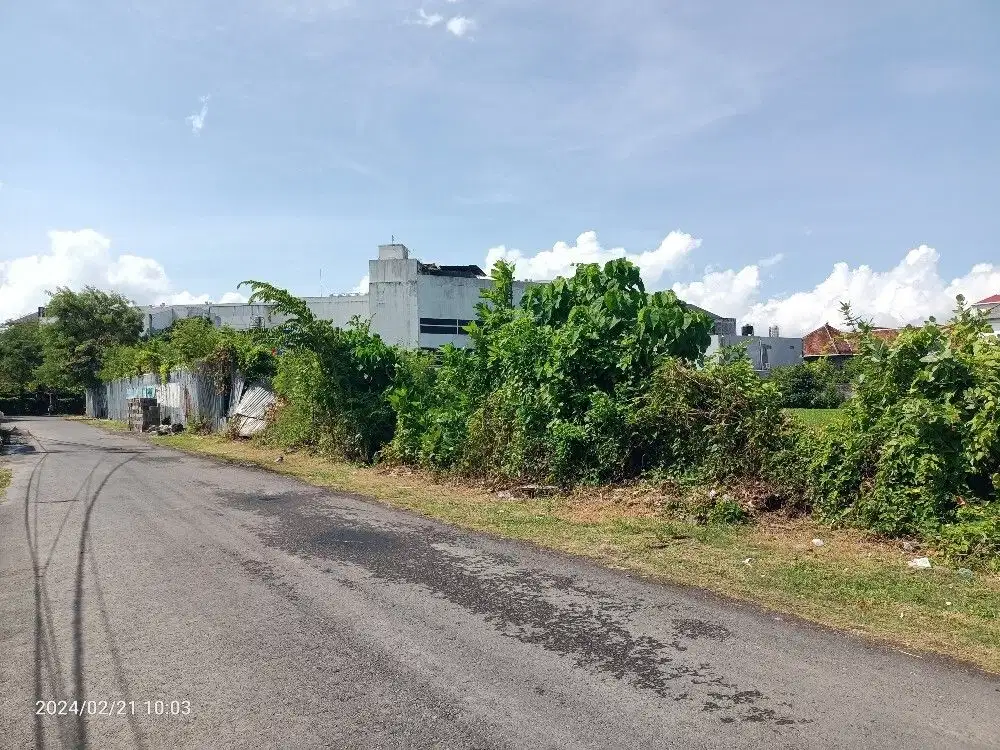 Tanah Zona Perdagangan (Red Zone) di Dewi Sri Kuta Bali