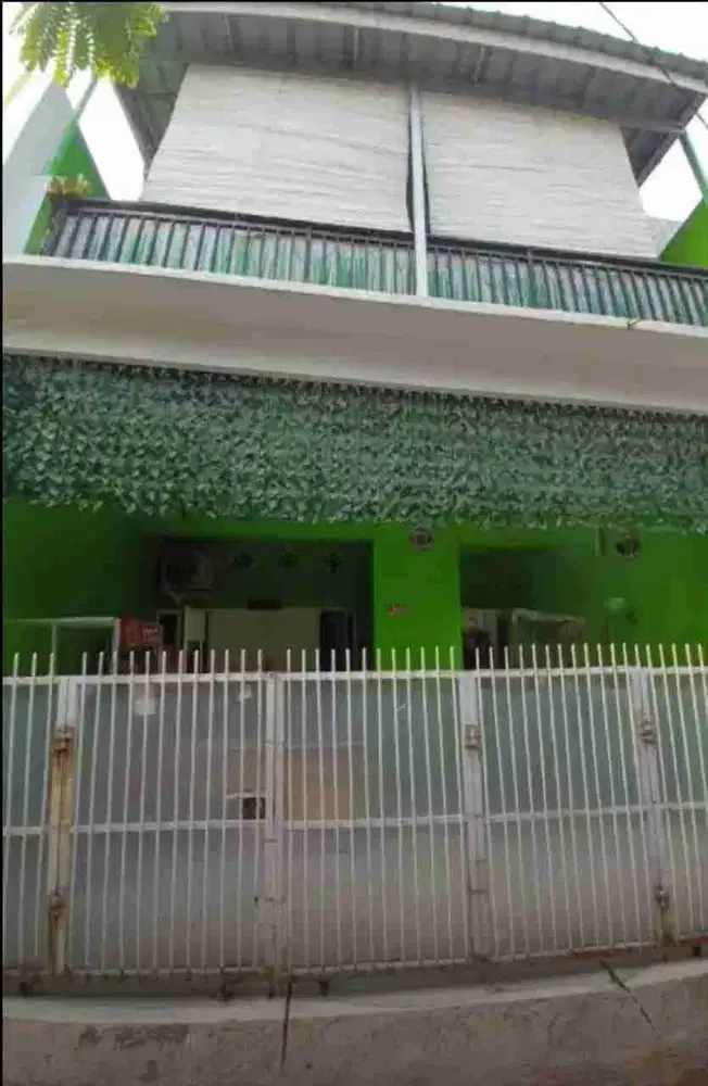 Akses Mobil! 2 Lantai Perumnas Klender