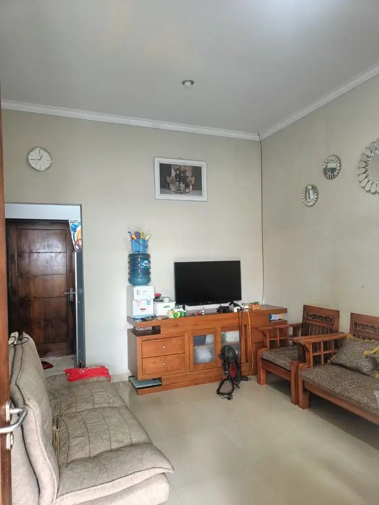 Dijual Rumah terawat dan Siap Huni, lokasi di Meruyung - Limo