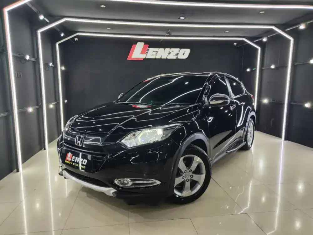 Km43rb Pajak Baru HRV E CVT at matic 2015 Hitam Lenzo mobil