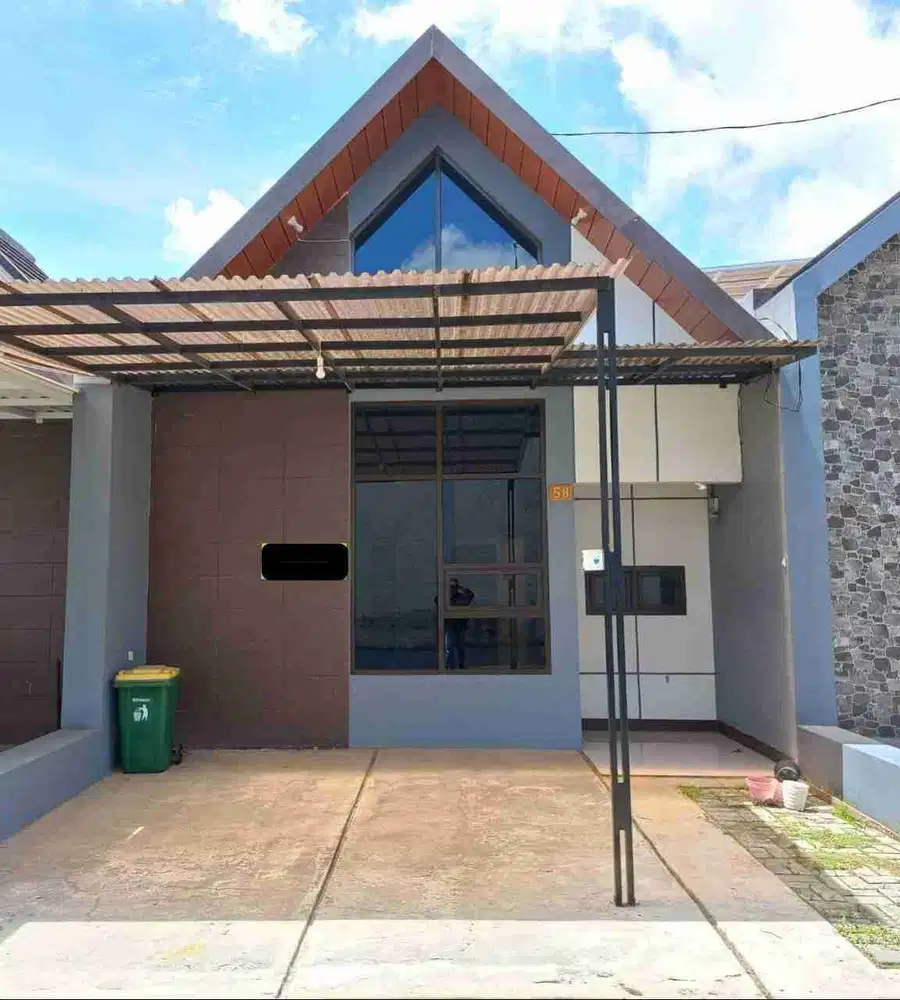 dijual rumah siap huni di cibaligo cihanjuang dekat Sariwangi Bandung