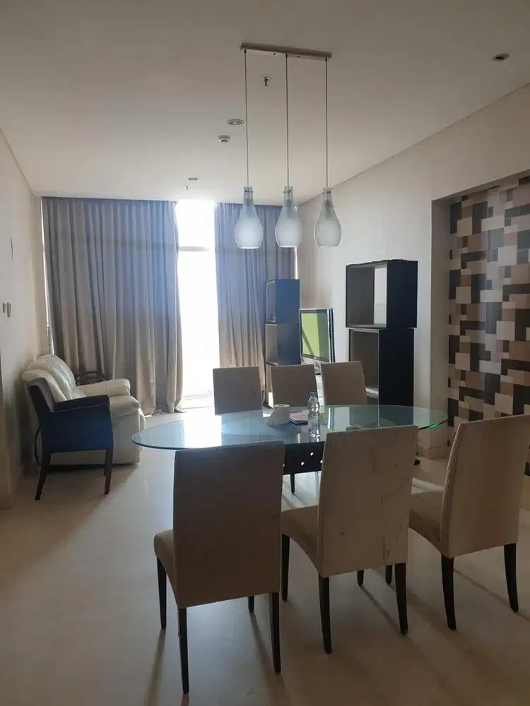 FOR SALE THE SUMMIT APARTMENT