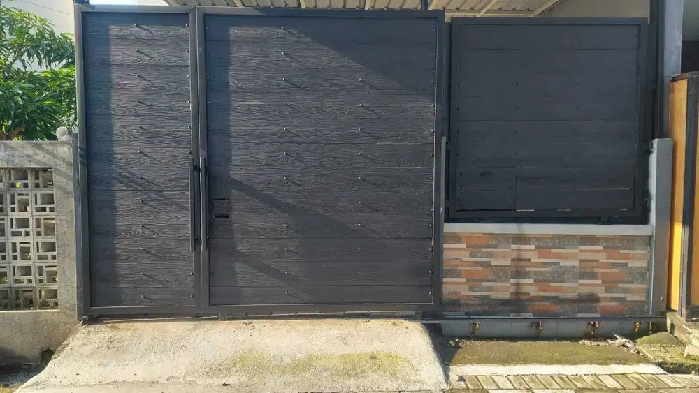 Rumah Minimalis Siap Huni di Perumahan Graha Sukolilo Regency Keputih Surabaya