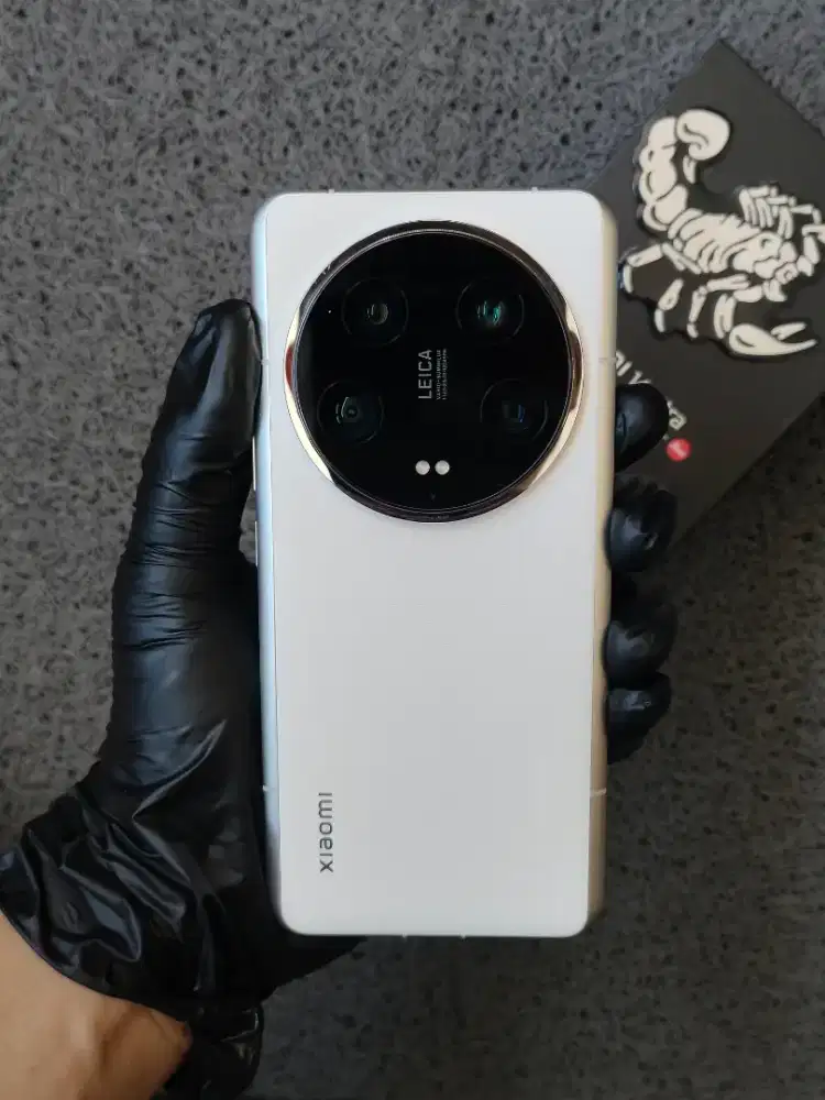 Xiaomi 14 Ultra White 12/256gb Fullset Original BeaCukai Resmi