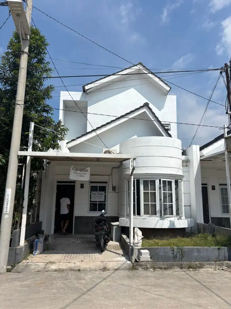 DIjual Rumah Terawat Semi Furnished Ciwastra Bandung