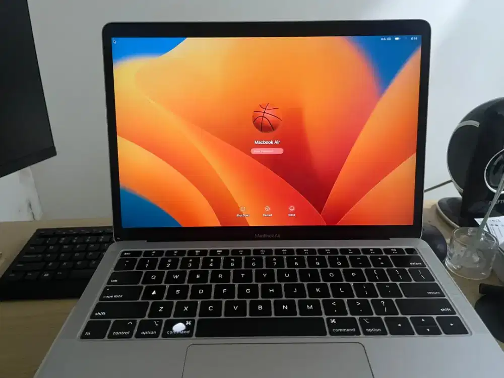 Macbook air 13 inch 2018 komplit