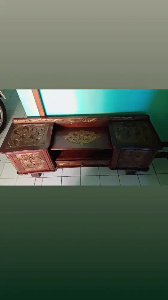 Rak Buffet Ukir Kayu Jati