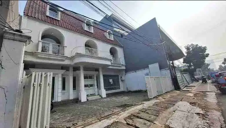 Gedung Raya Gandaria Lux