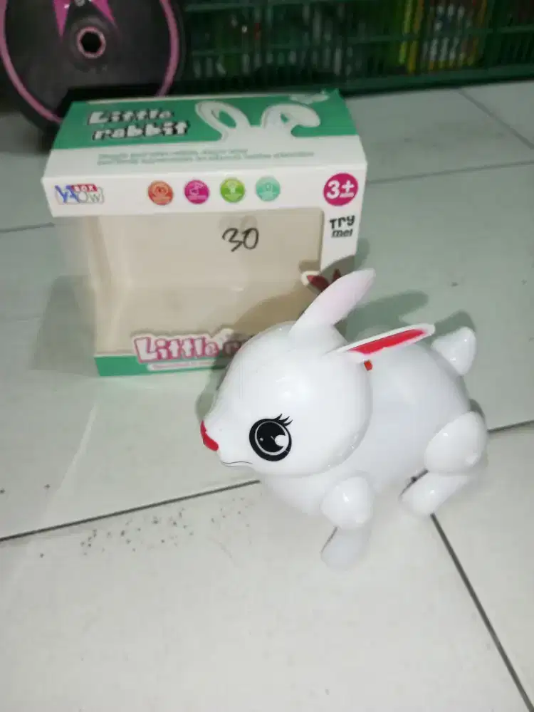 Mainan Anak Kelinci Baterai