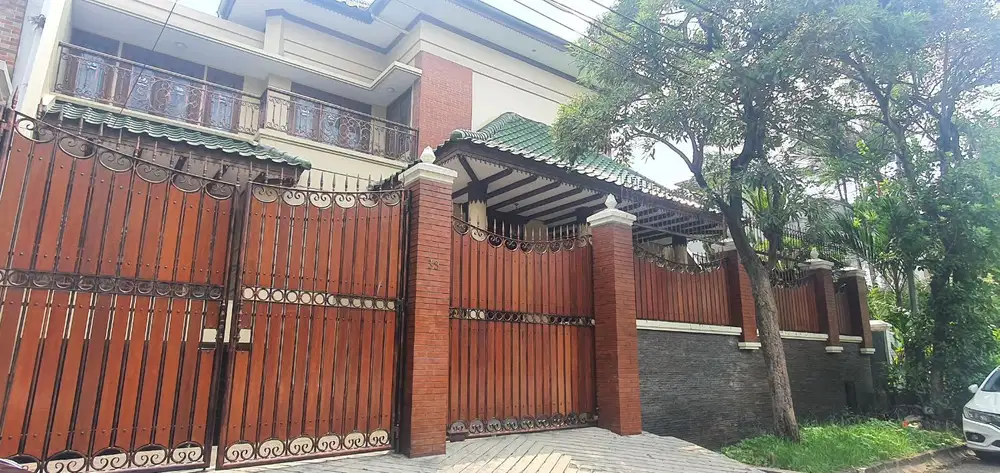 For rent lux house in Pondok Indah 750m2 walking distance to Pondok Indah Mall