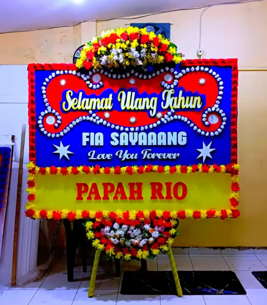 Sedia papan bunga ucapan happy birthday pengiriman Jabodetabek 24 jam