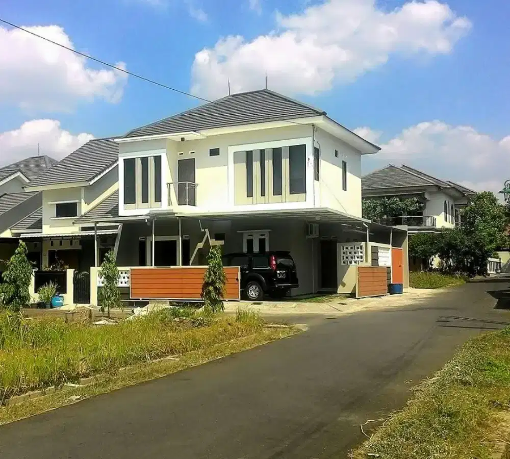 Dijual rumah dekat undip cocok untuk kost2an mahasiswa / rumah tinggal