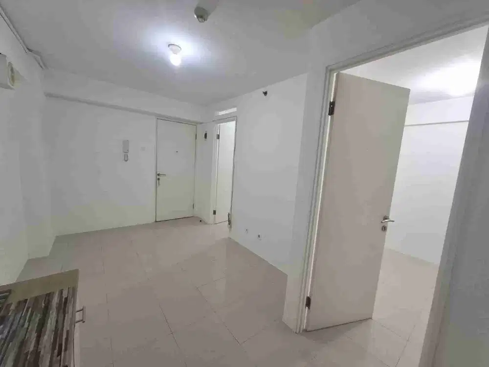 Disewakan Apartement 2kamar kosongan Hellyconia di Bassura city