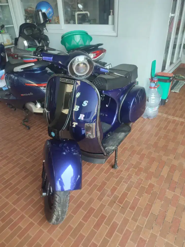 Vespa Exclusive '91 Full Restorasi