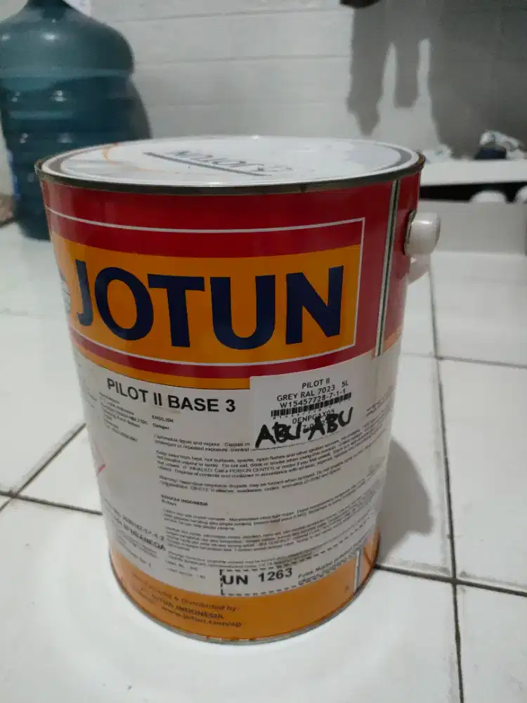 Cat baru merek jotun