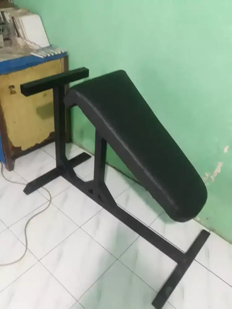 Bangku sit up second