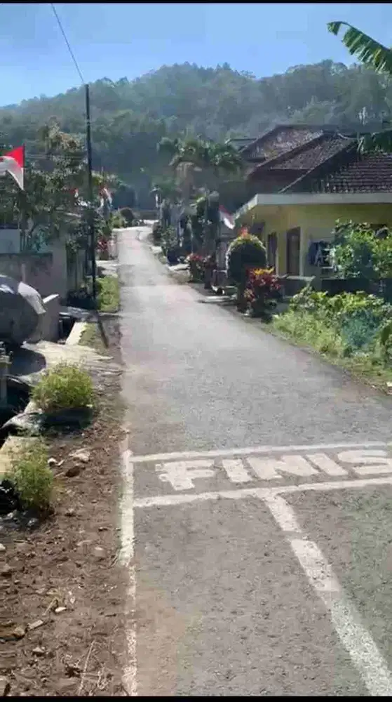 Tanah Poros Aspal Santrean Sumbersari Kota Batu