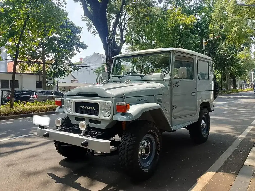 FJ 40 Hardtop 80 - Full Restorasi
