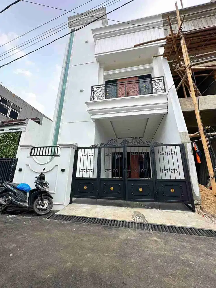 Hunian 2 Lantai + Rooftop – Kualitas Terbaik di Lokasi Strategis Condet, Jakarta Timur