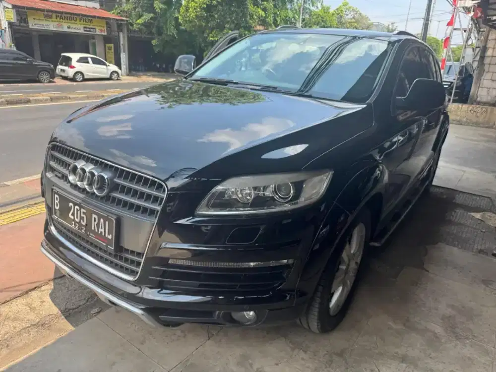 Audi Q7 diesel 3000cc km 63rb th 2009 AT