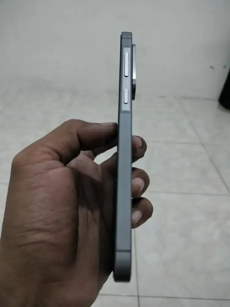 SAMSUNG A56 ram12/256