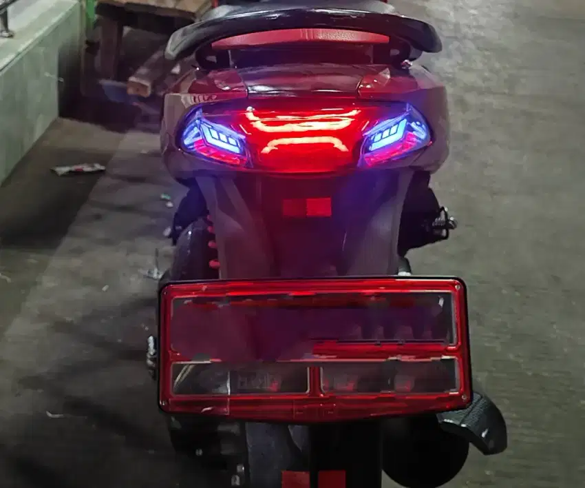 Stoplamp Lazy Vario 110FI LED