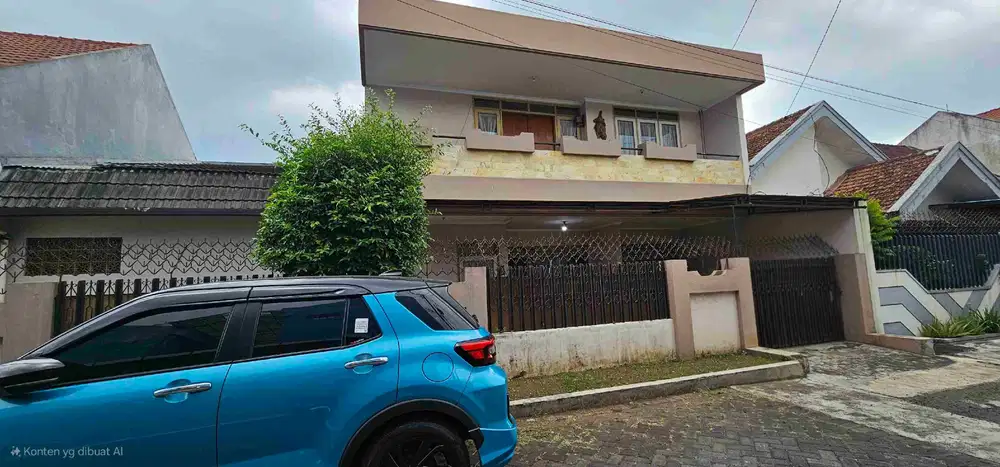 rumah murah tanah bonus rumah bagus buat kos or hunian di jl bunga suhat dekat kampus UB brawijaya bisa jadi 2 unit