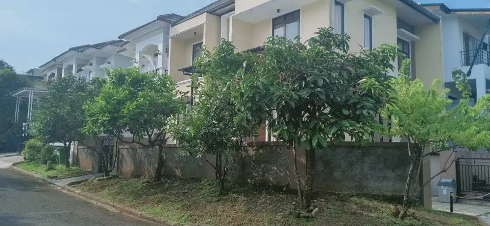 Di Jual Rumah Strategis luas 234 tipe hoek di Citragran Cibubur