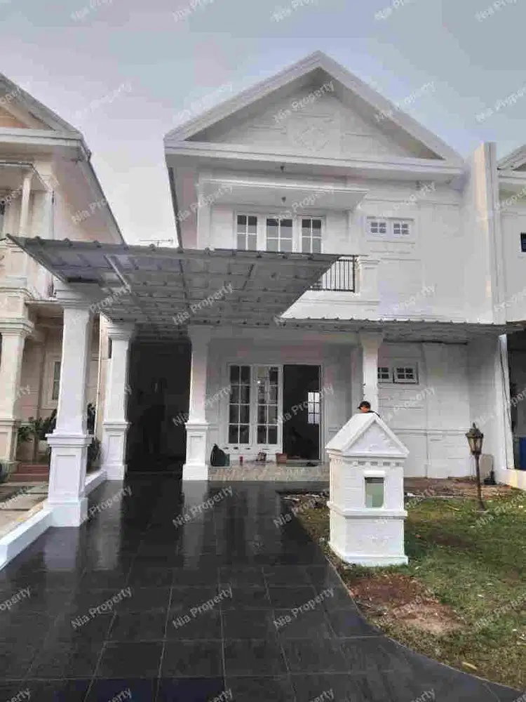 Jual Rumah Cantik Like New 2,1 M Nego. Kota Wisata Cibubur.