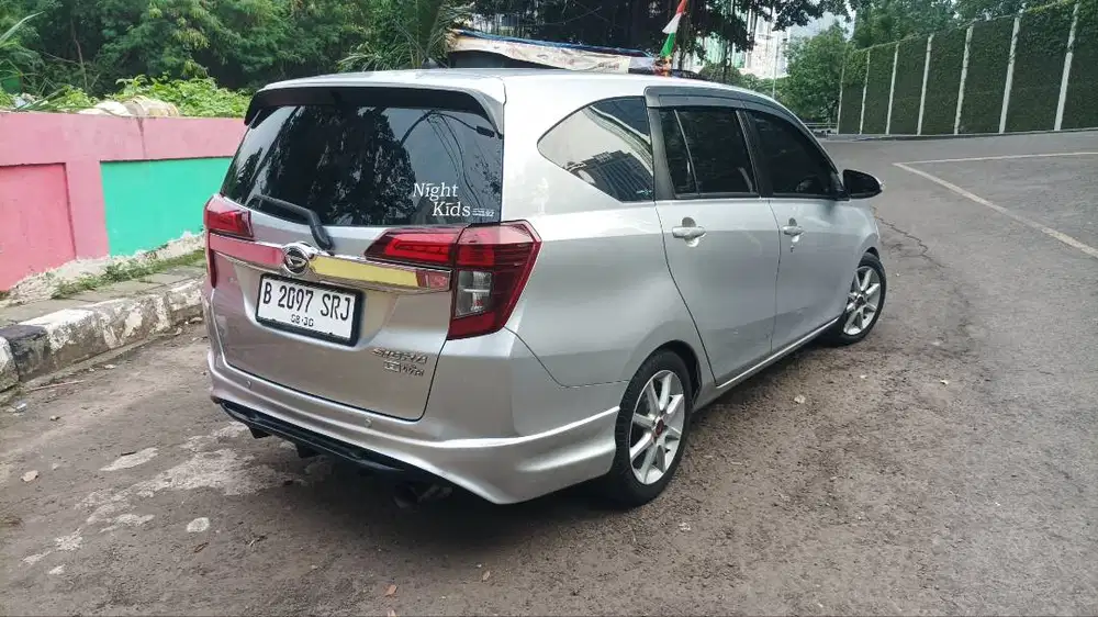 Daihatsu sigra 1.2 R 2020 manual