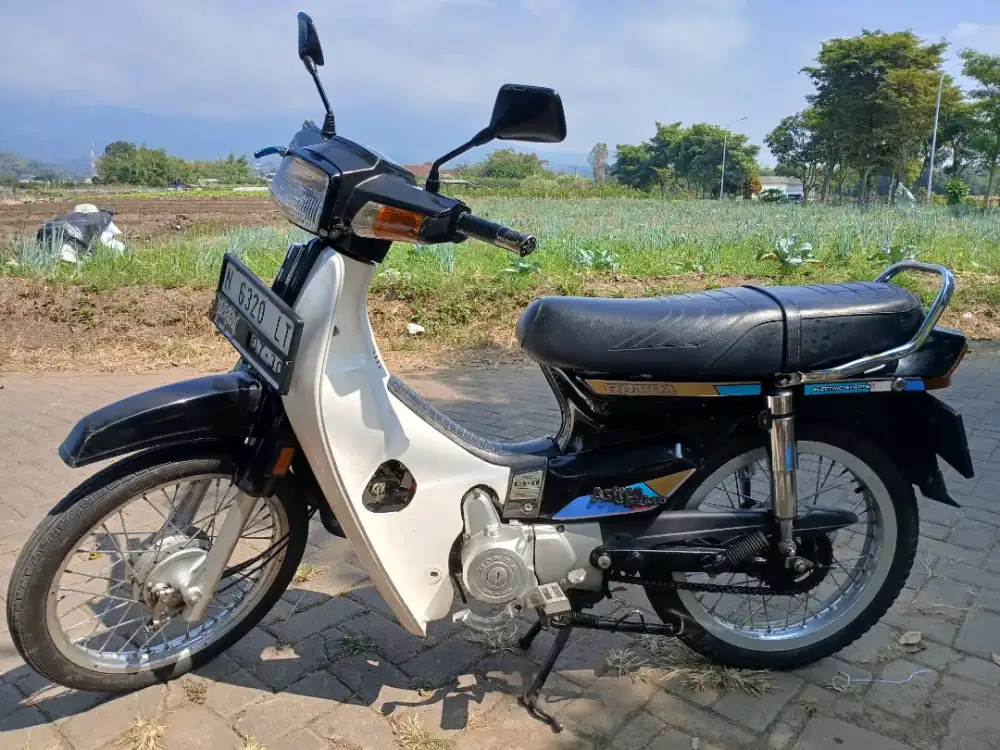 Honda astrea prima 1990