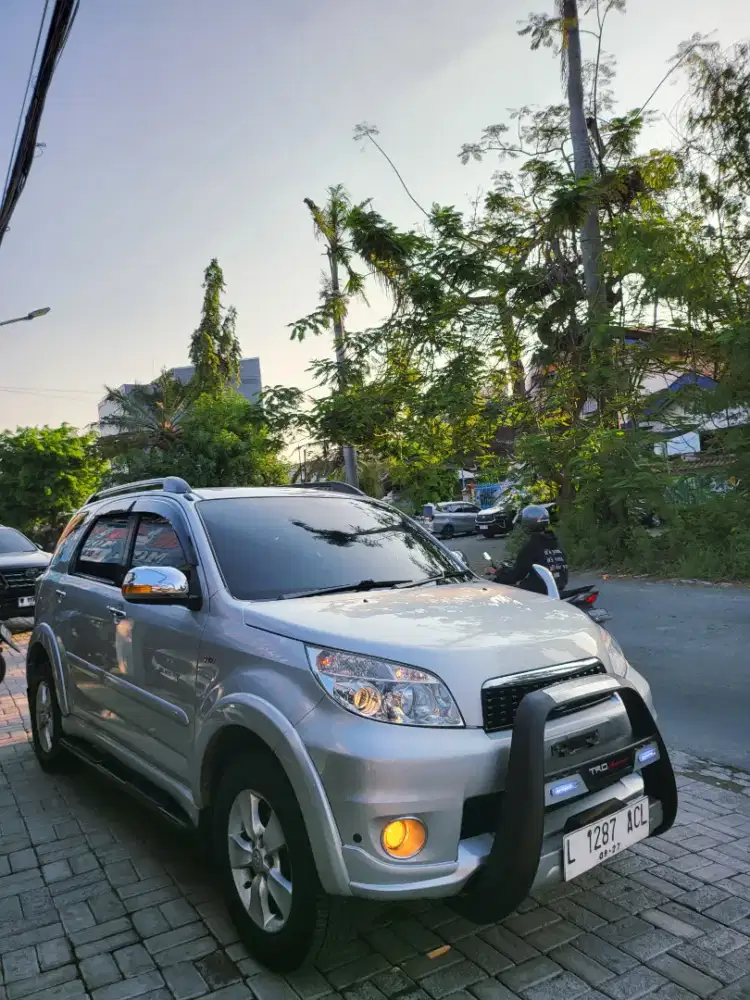 [Gress Mobil Kutisari]Rush S 1.5 AT Tahun 2012 Ready