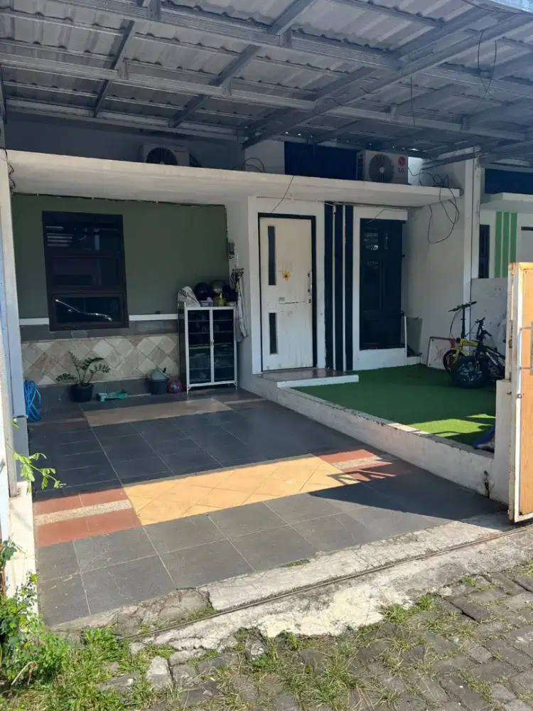 Rumah secondary siap huni