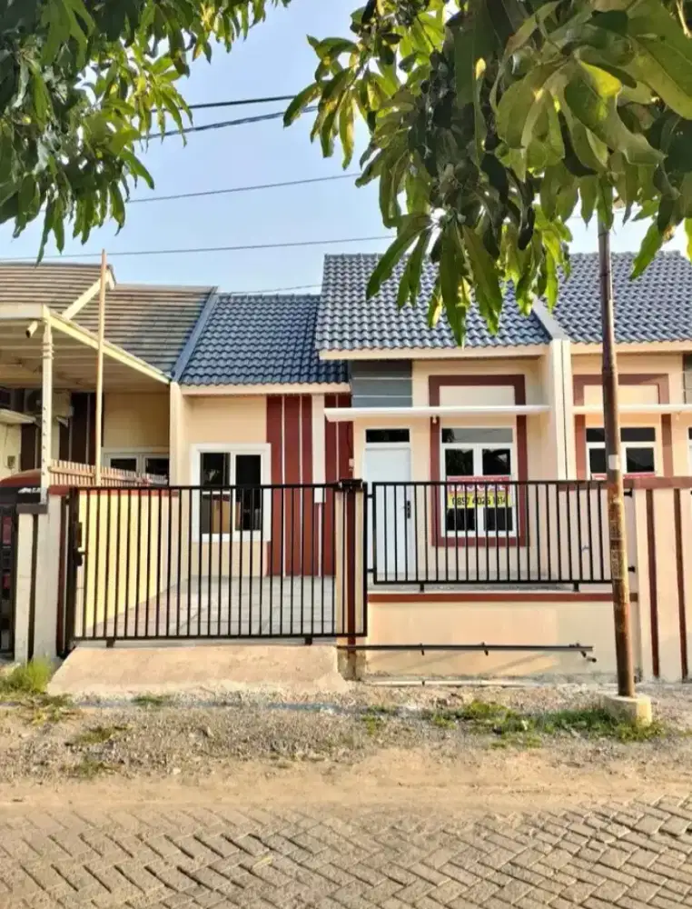 Rumah bangunan baru siap huni